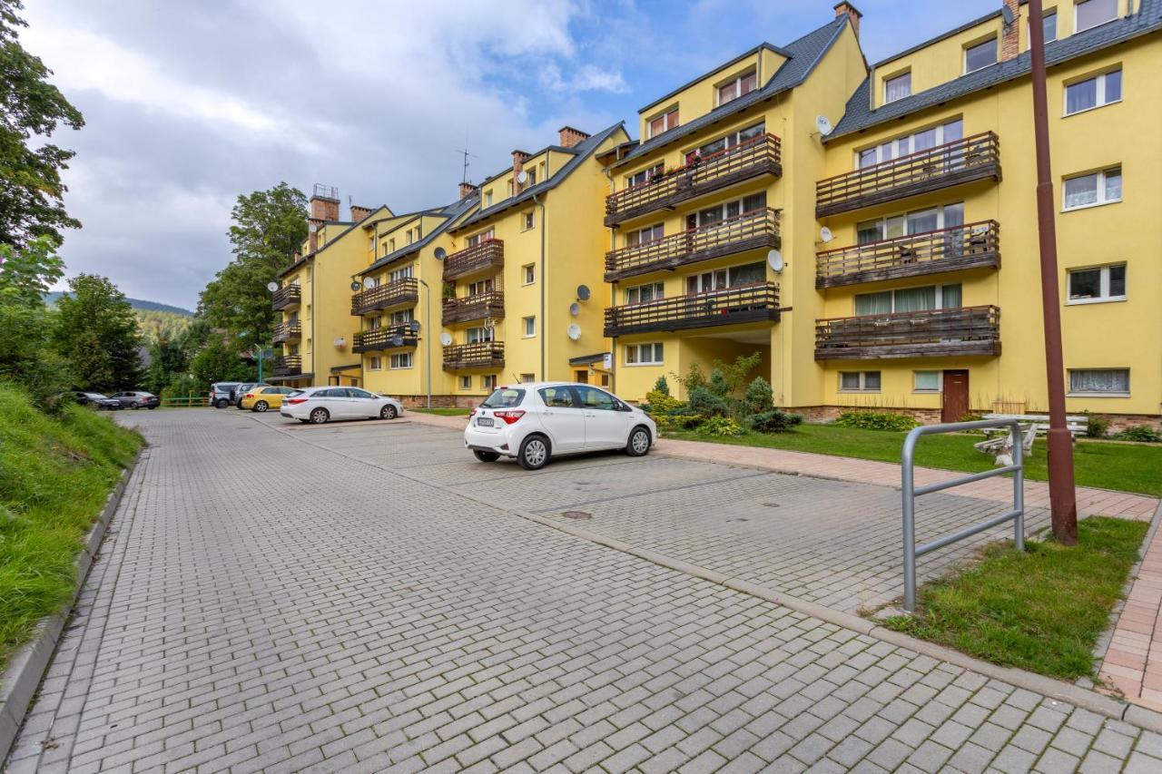 Apart-Invest Apartament Paryski Шклярска-Поремба Экстерьер фото