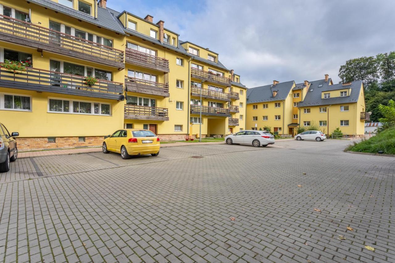 Apart-Invest Apartament Paryski Шклярска-Поремба Экстерьер фото